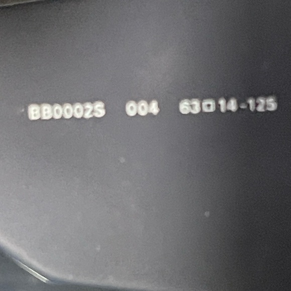 Balenciaga Oversized Rectangular Sunglasses - Picture 5 of 9